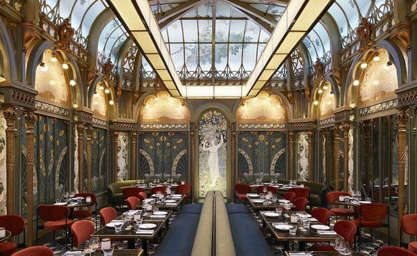 Die besten Innenarchitekturtrends für Restaurants und Bars im Jahr 2026